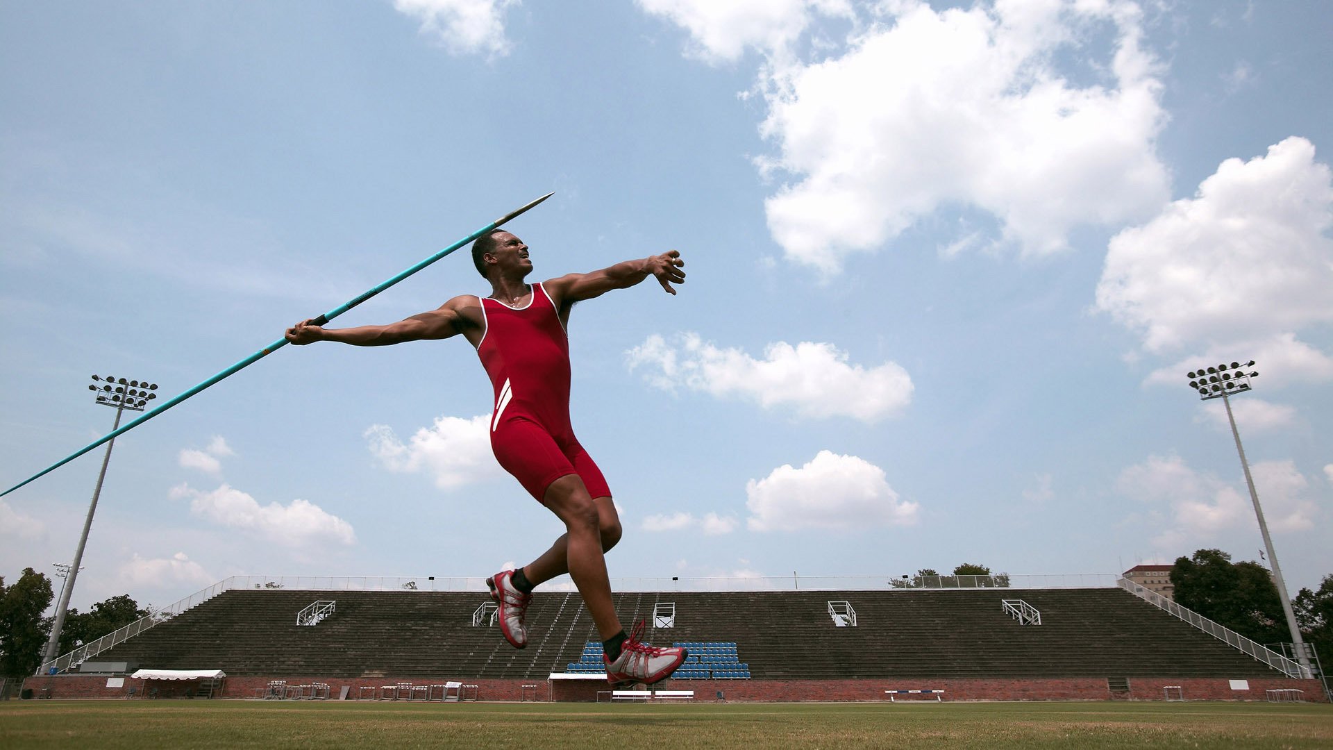 “国家队主力训练营开营，为奥运会蓄势待发”，国家队训练时间表