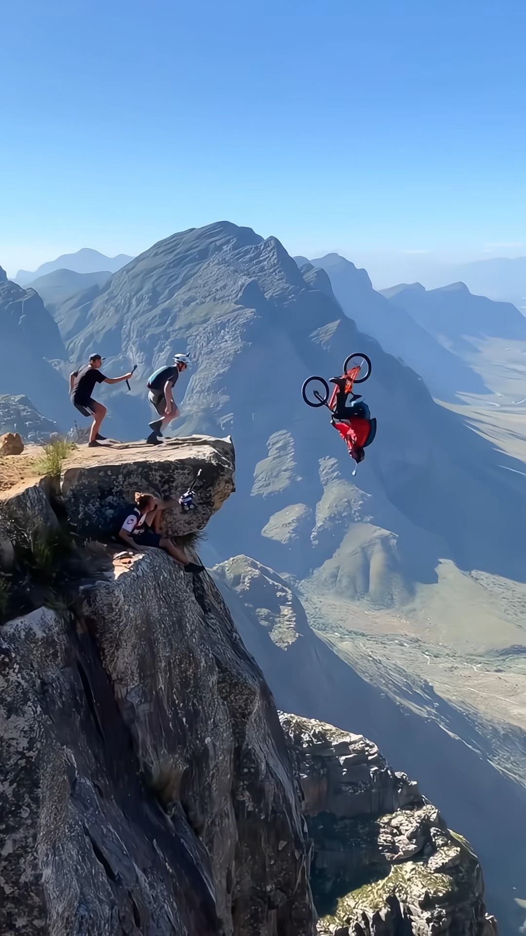 &quot;天空极限吊索：飞跃云霄的运动奇迹&quot;的简单介绍