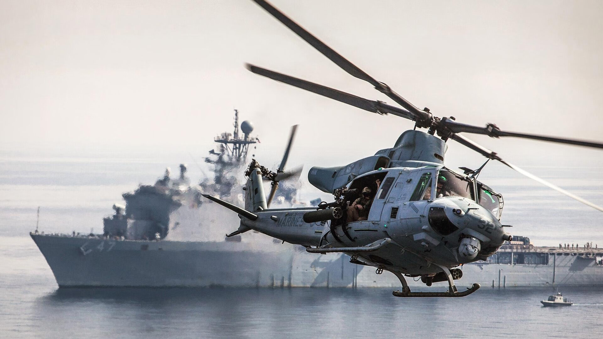 逆境中的“钢铁意志”：那些在低谷中崛起的传奇队伍，钢铁意志的名人