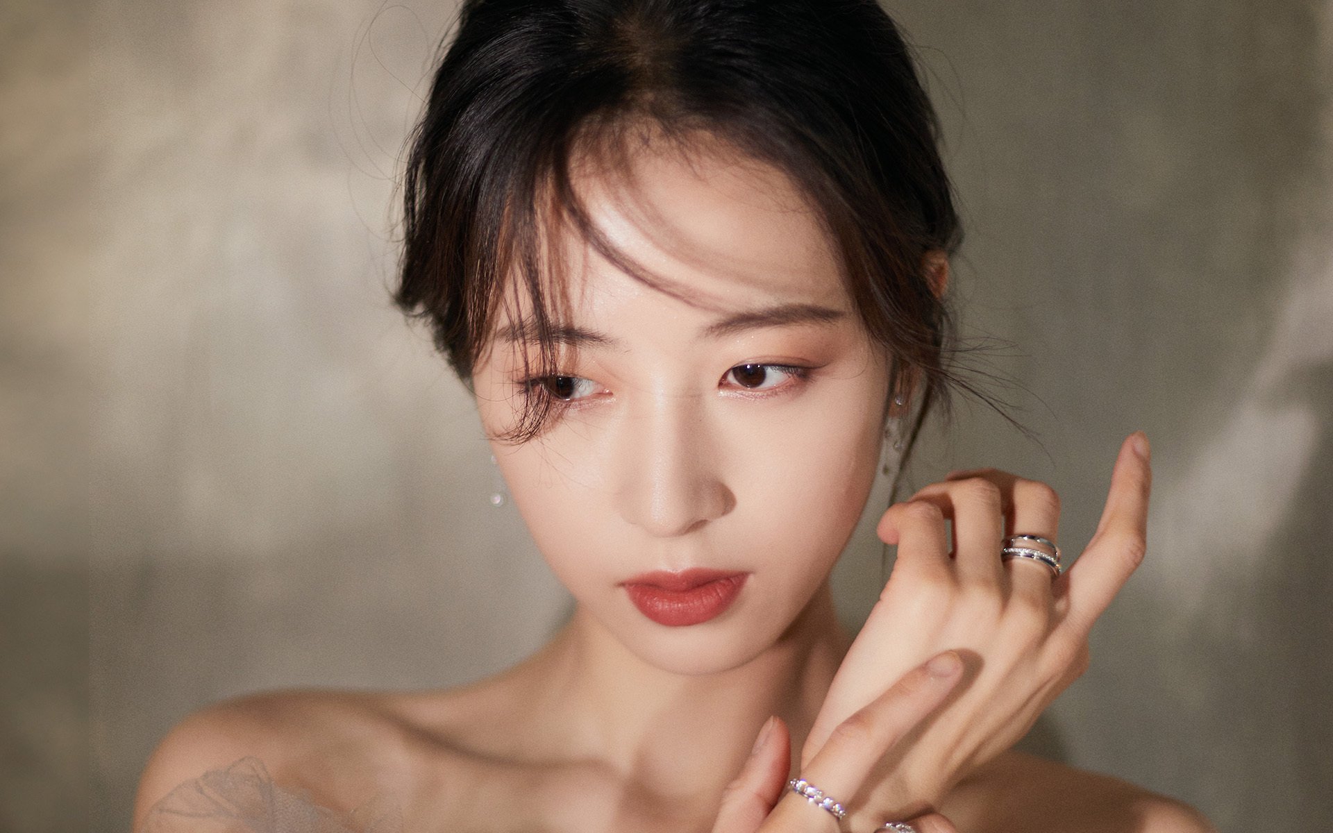 曼联后卫梅根奥迪头槌扳平比分，替球队救火，ufc梅根