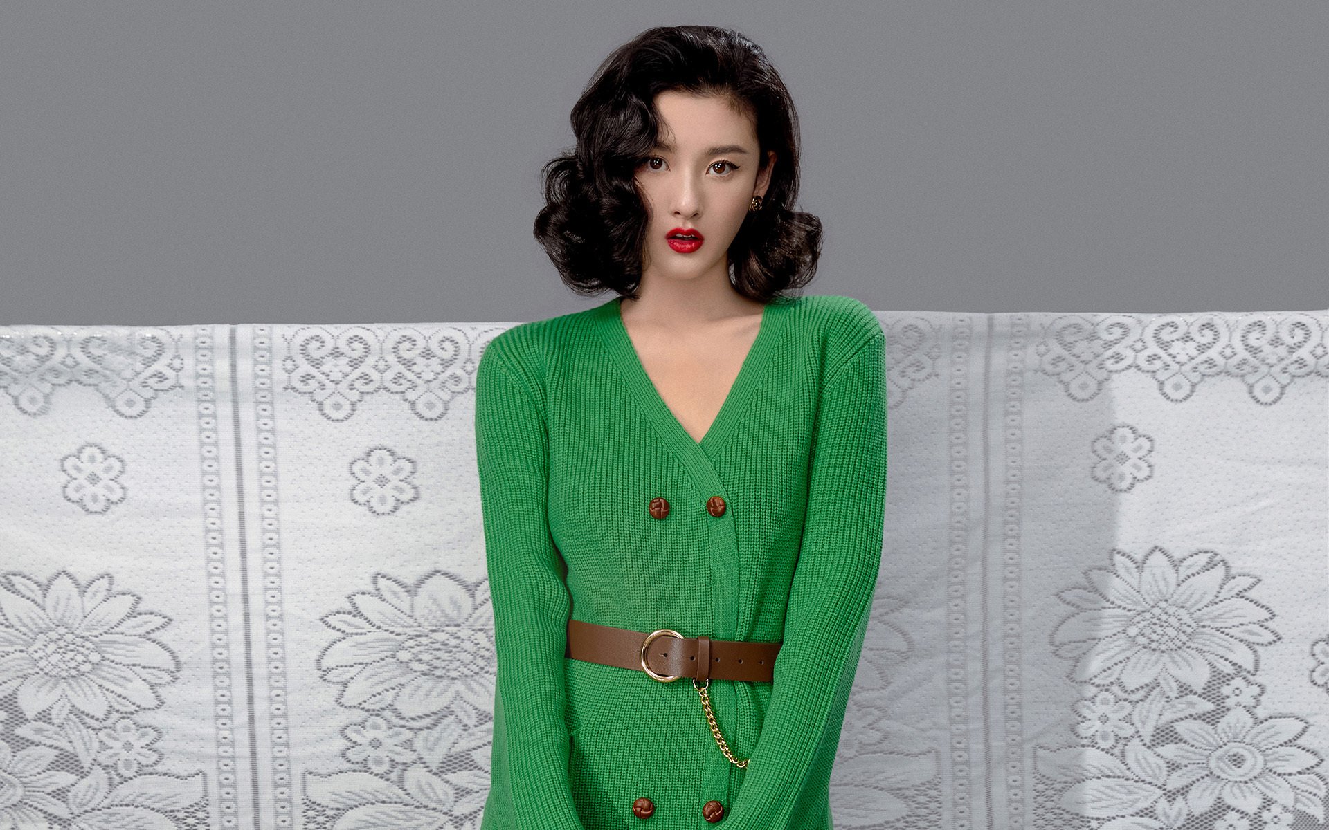 比利时马术协会与大学合作，开展马术运动营养研究，优化饮食方案。