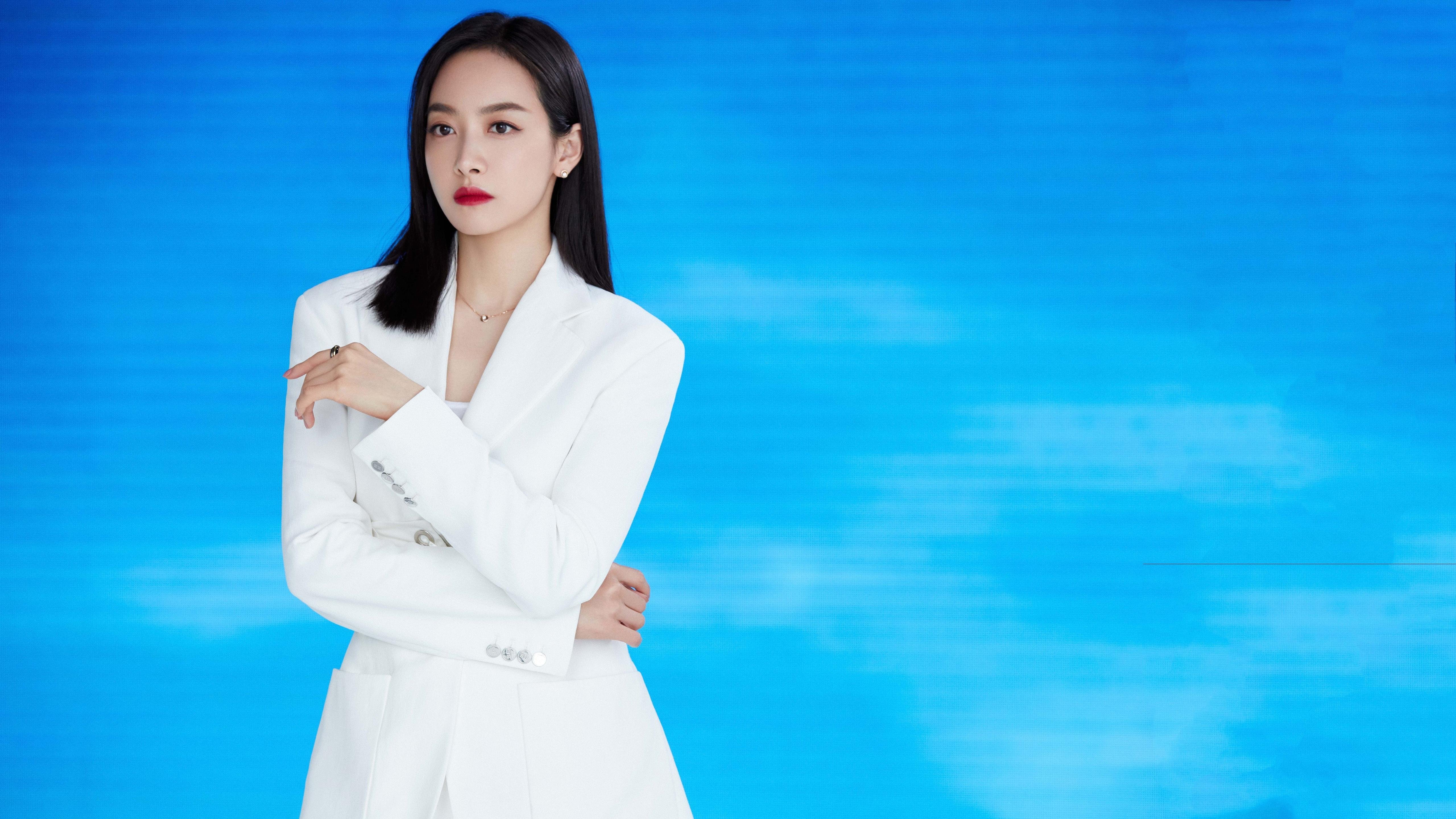 切尔西快速反击压制对手节奏，切尔西的对手