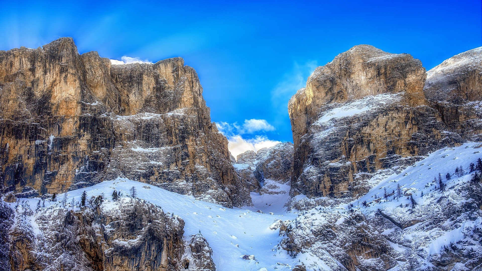 蛙泳划频控制精准,蛙泳划水频率越低越好吗